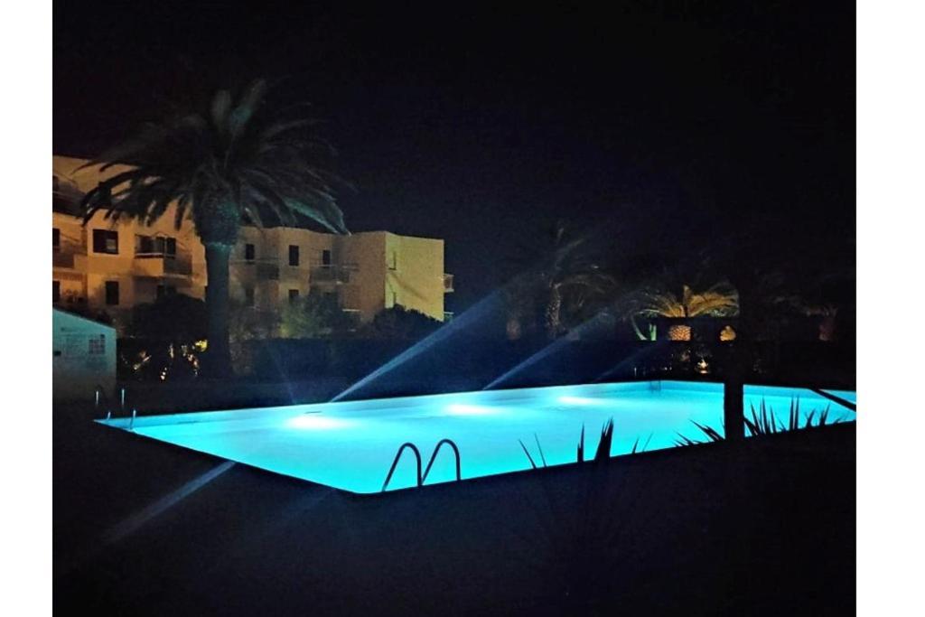 Saint Cyprien - Appart - Piscine-Mer Buitenkant foto